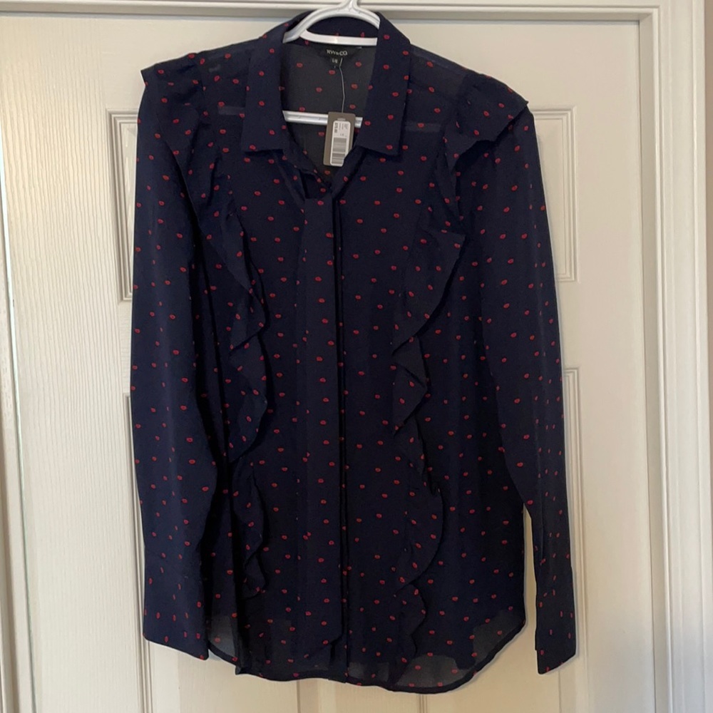 ✨NEW RW&Co Long Sleeve Ruffle Button Up Blouse Large